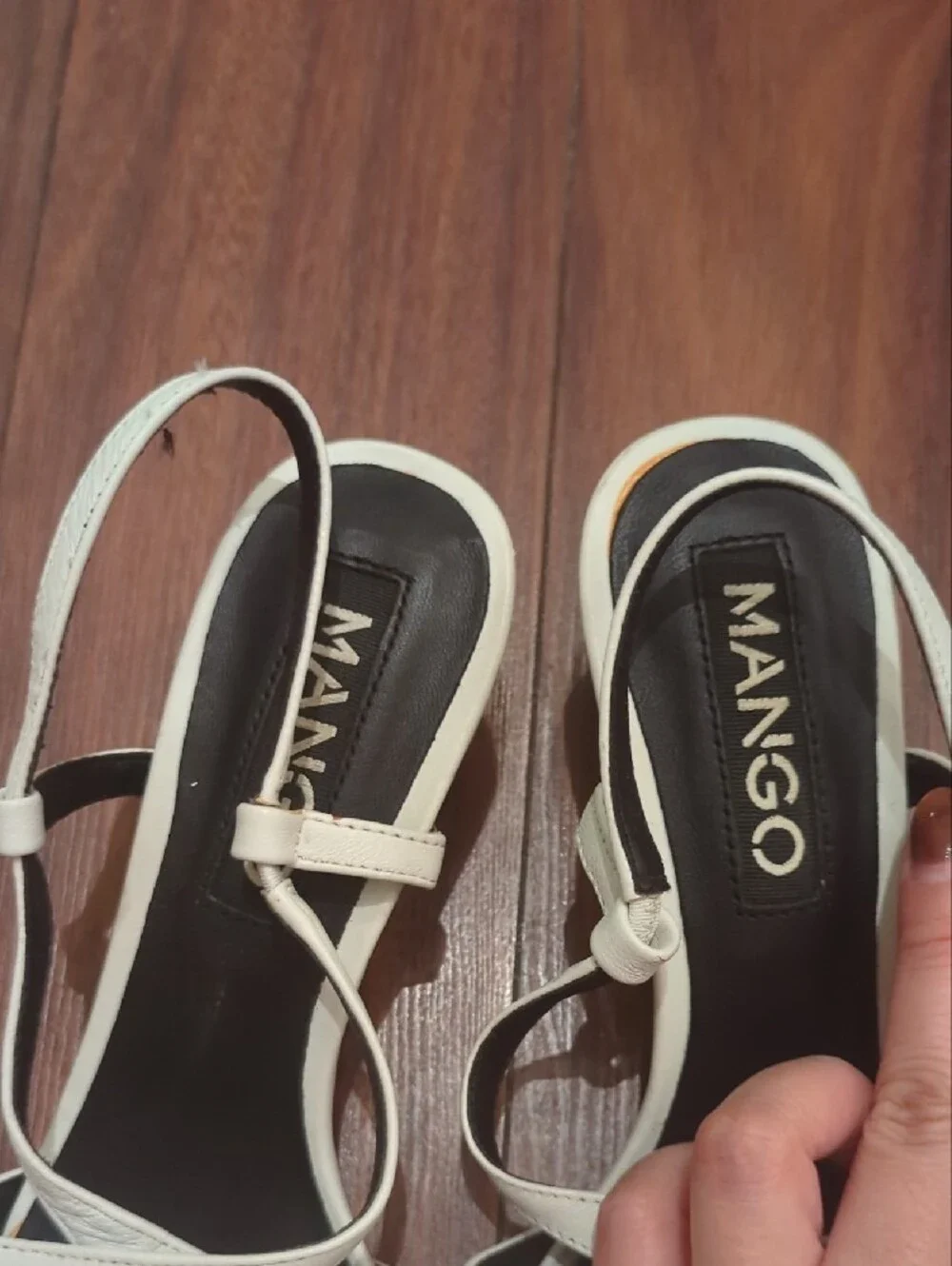 Mango White Pointed Slingback Heels - Picture 2 of 4